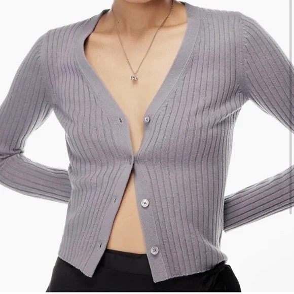 Aritzia Wilfred Light Gray Ribbed Button-Front Cardigan – Size L - Picture 1 of 7